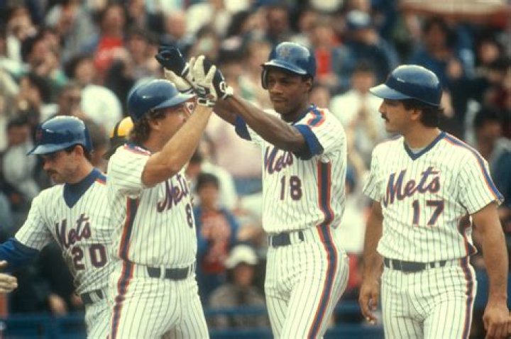 Do the Mets still pay Darryl Strawberry?